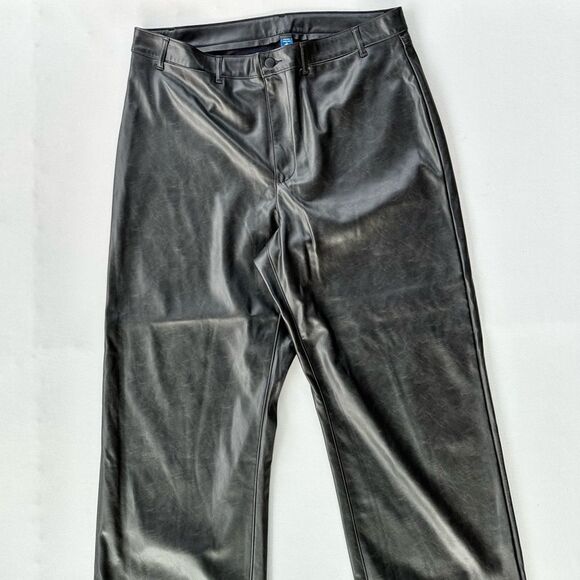 🎉5 for $45🎉 Old navy faux leather pants size 18 Tall black wide leg - Picture 2 of 13